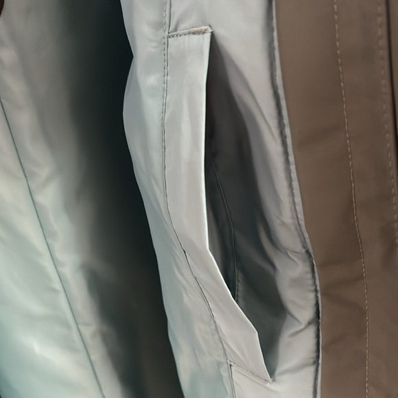 Lands End 3 in 1 jacket.Waterproof outer layer w/ removable puffer. NWT. Pet. XL - Picture 3 of 12